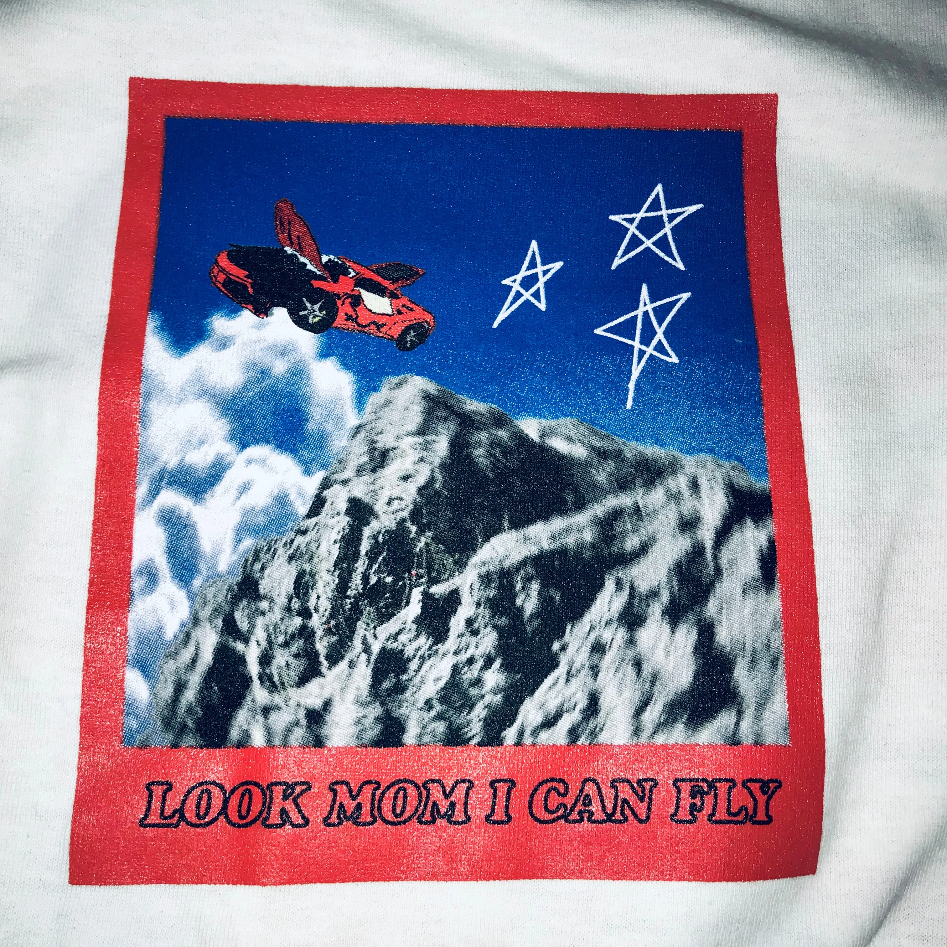 Astroworld 2019 London Exclusive Look Mom Tee